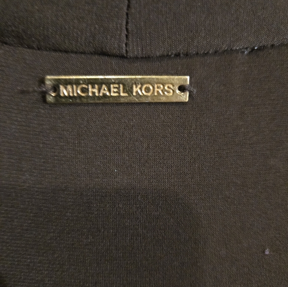 Elegant Black Wrap Dress - Picture 3 of 6